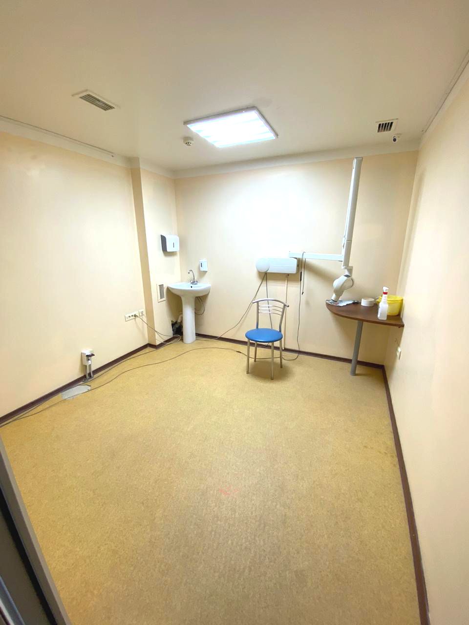 d454aa2d-a2c8-4122-986d-41e0c01a757f.jpg